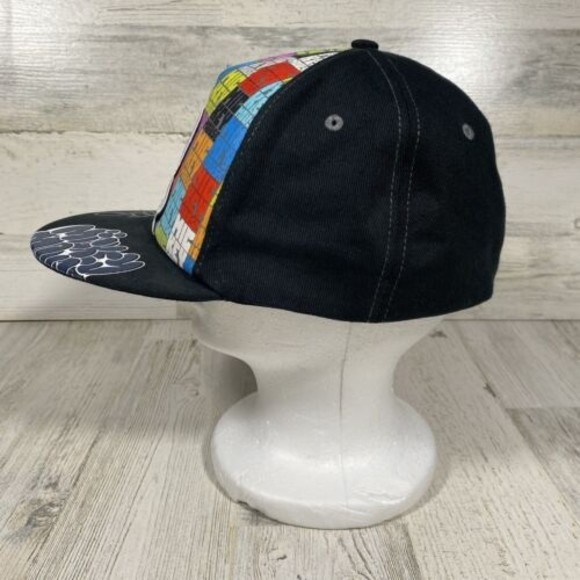 Disney Parks Mickey Mouse Fitted Hat Black Graffiti Hip Hop Stretch Cap Adult OS - Picture 4 of 6